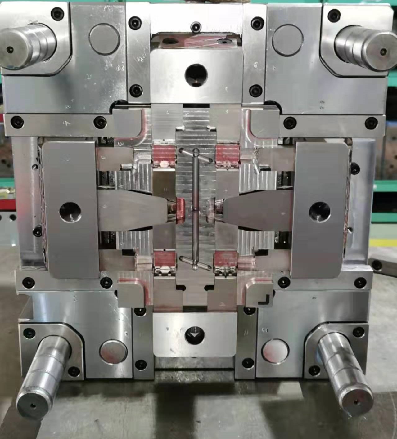 Moldes de injeção de plásticos
